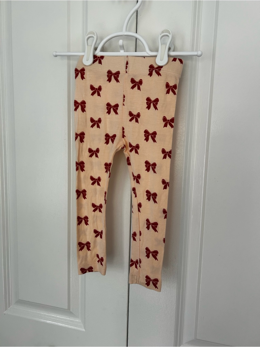 Kate Quinn girls leggings peach with maroon bows nwot size 18-24 month bamboo